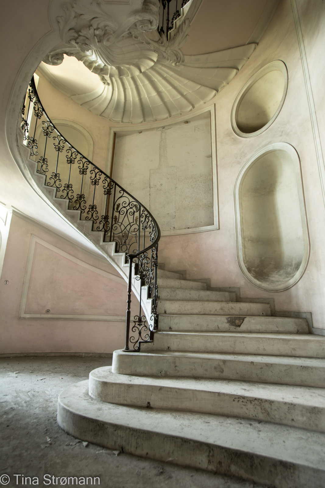 Palæ, den lyserøde trappe, Italien